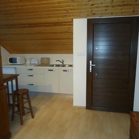 Petralona Apartment Agios Athanasios Exterior foto